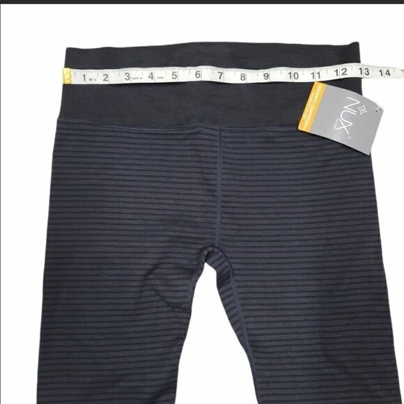 Nux leggings moderate compression ribbed striped Size M NWT - Picture 4 of 7